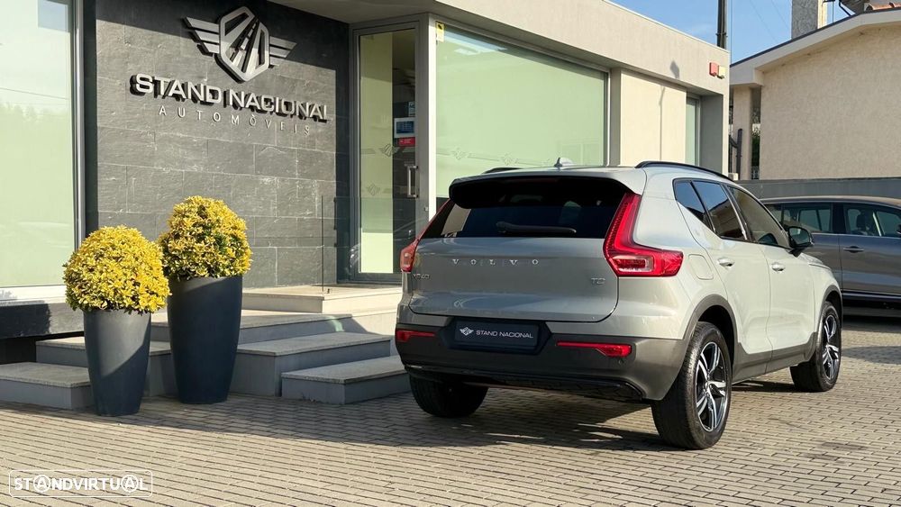 Volvo XC 40 1.5 T2 Plus Dark Auto - 10