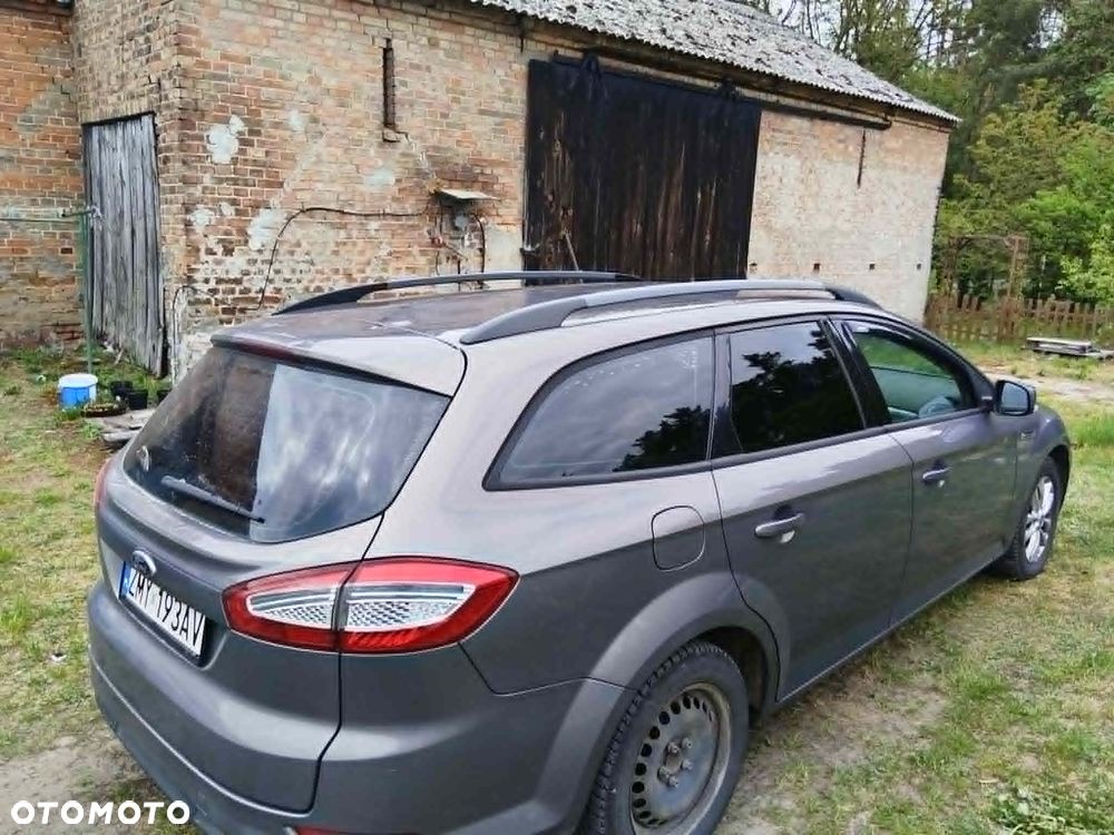 Ford Mondeo - 13