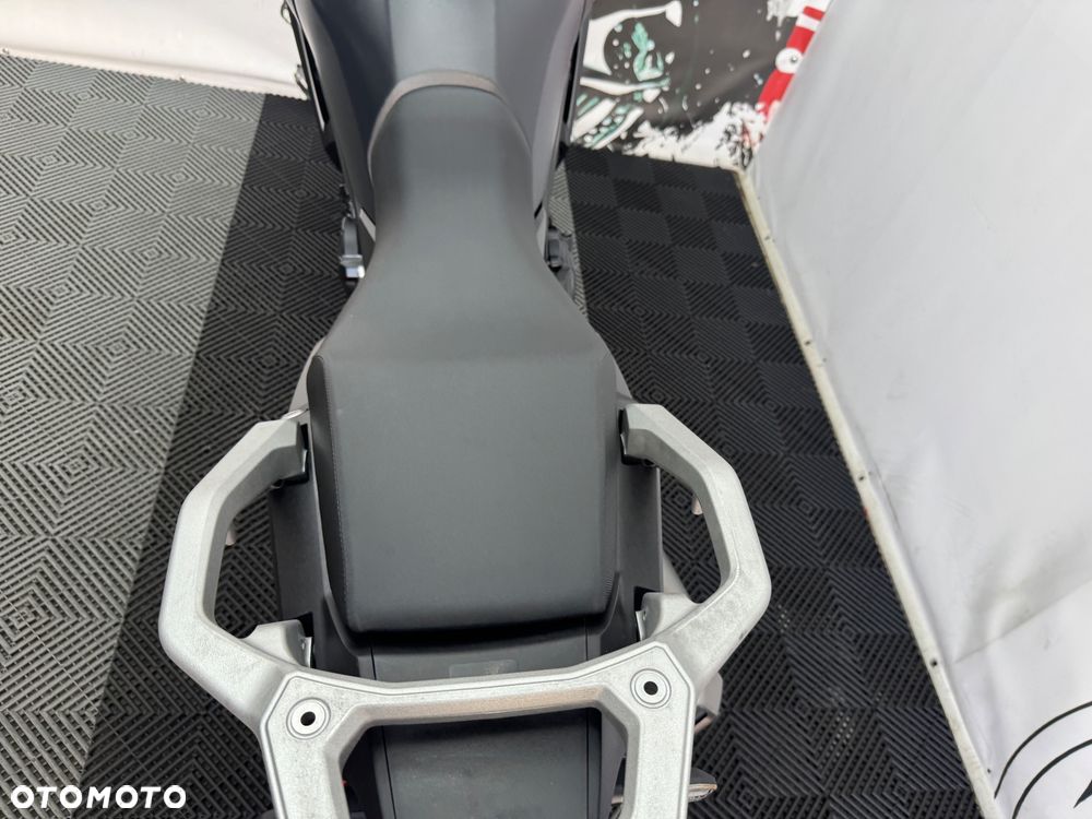 Honda Transalp - 21