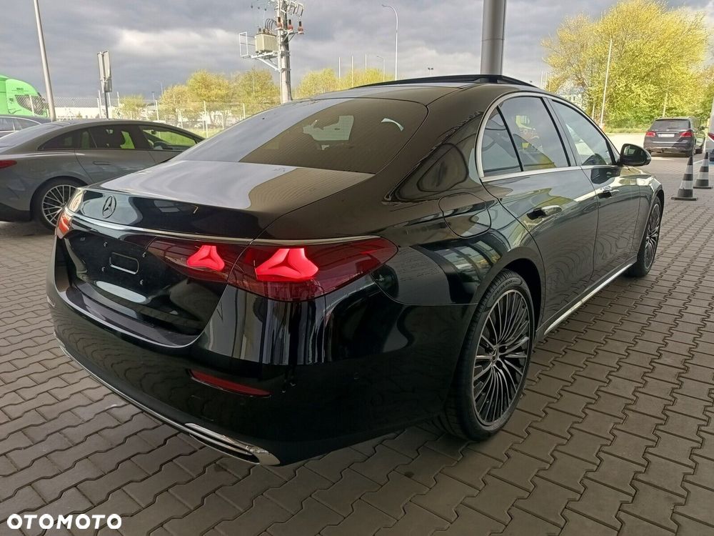 Mercedes-Benz Klasa E - 8