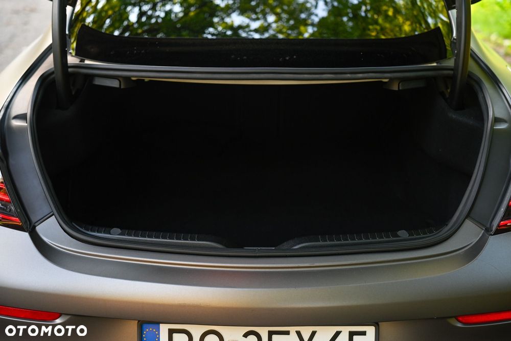 Mercedes-Benz Klasa C 200 4-Matic 9G-Tronic - 22
