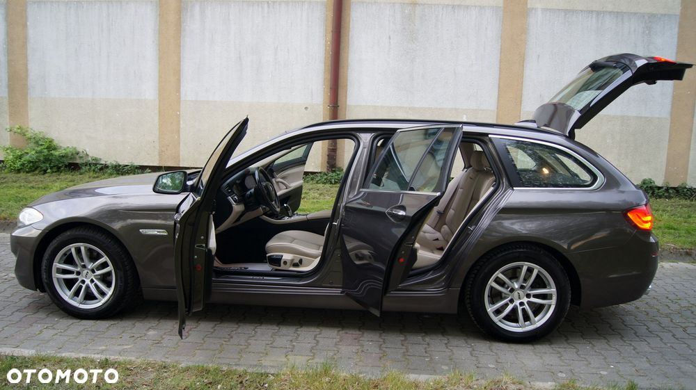 BMW Seria 5 520d - 20