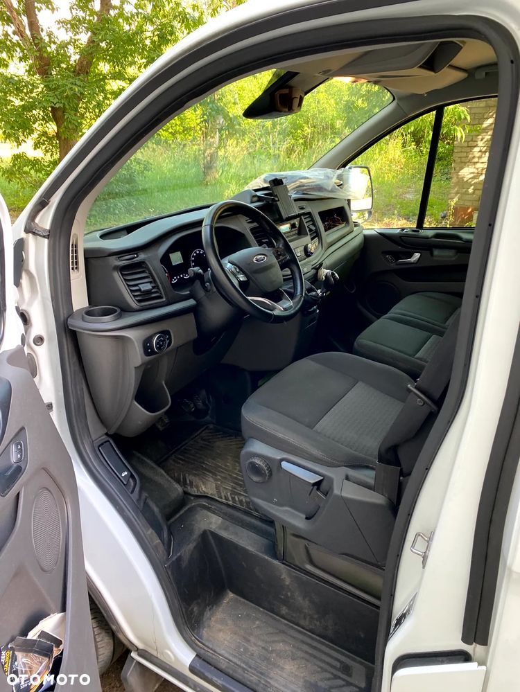 Ford TRANSIT CUSTOM - 4