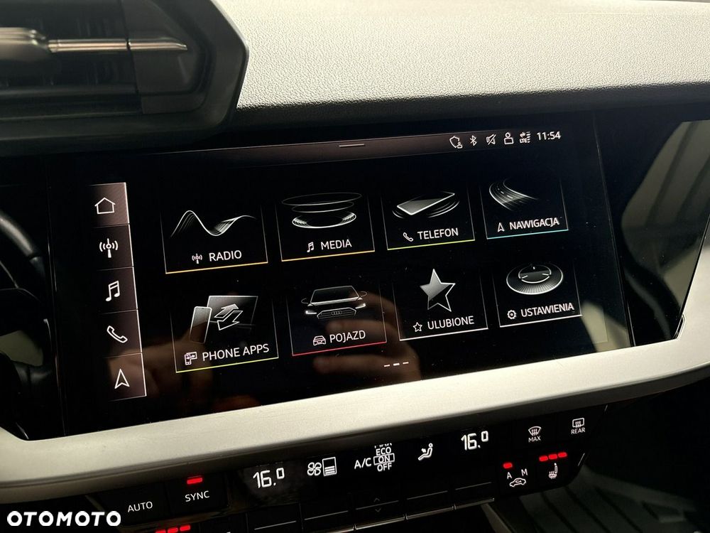 Audi A3 Sportback - 13
