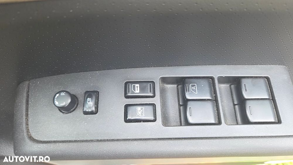 Nissan X-Trail 2.0 dCi 4x4 DPF XE - 9