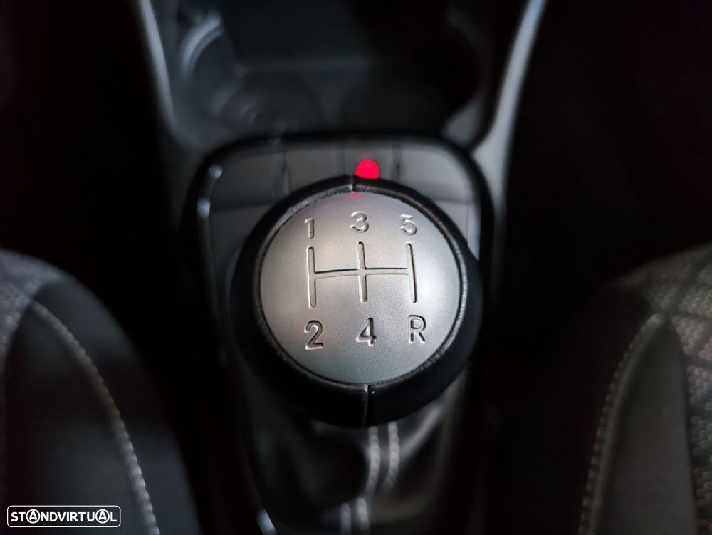 Kia Picanto 1.0 CVVT Urban - 24