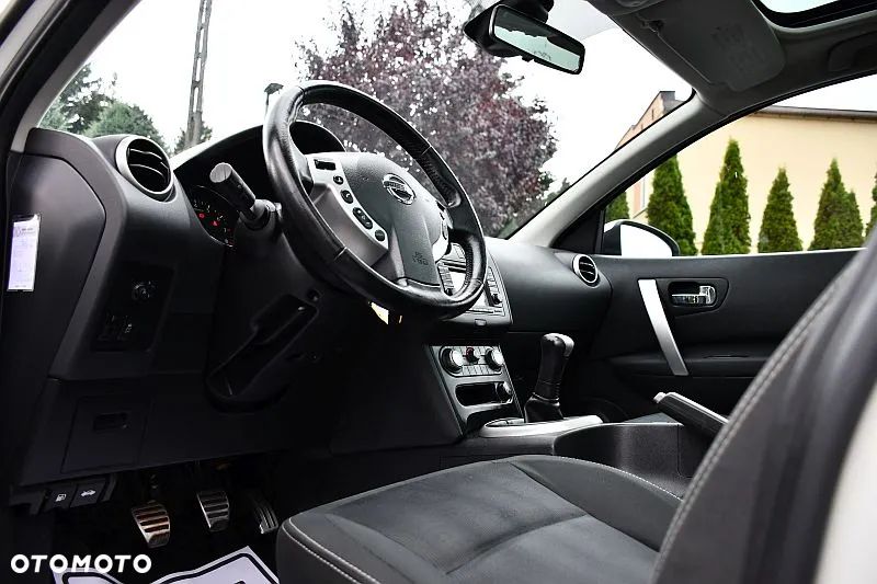 Nissan Qashqai 1.6 Tekna - 9