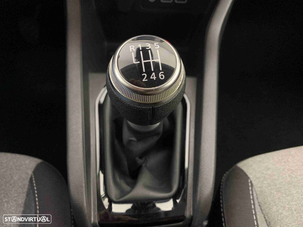 Renault Clio 1.0 TCe Evolution - 10