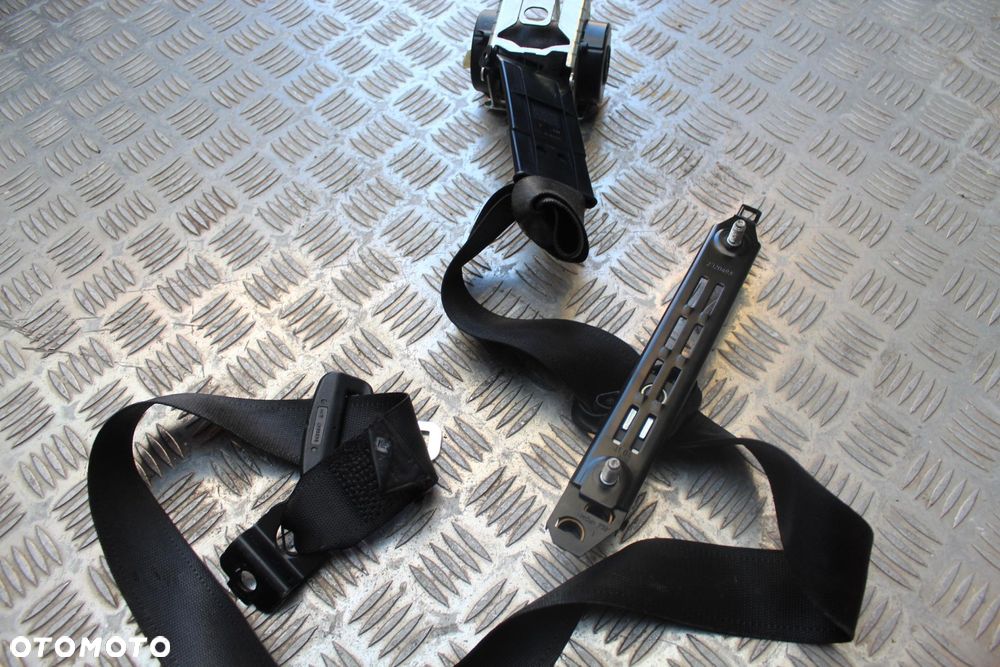 PAS BEZPIECZEŃSTWA PRAWY PRZÓD OPEL MERIVA A - 4