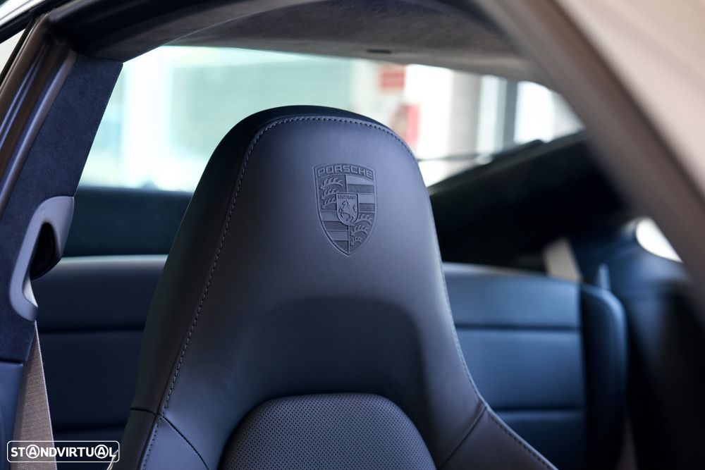 Porsche 911 (991) Turbo S PDK - 31