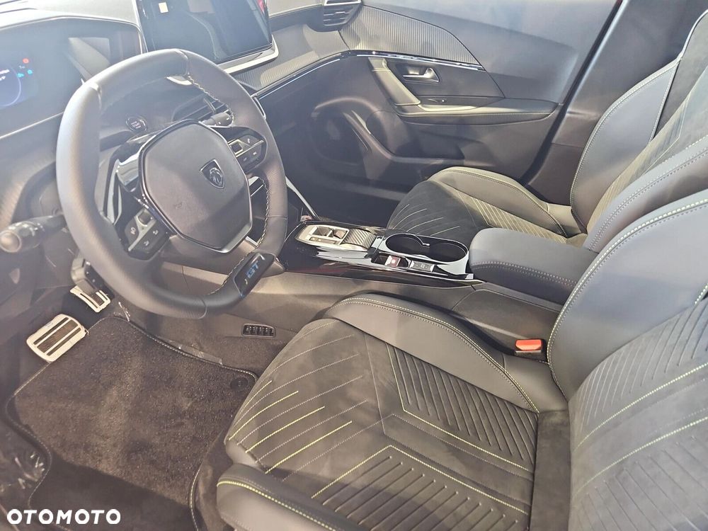 Peugeot 2008 - 14
