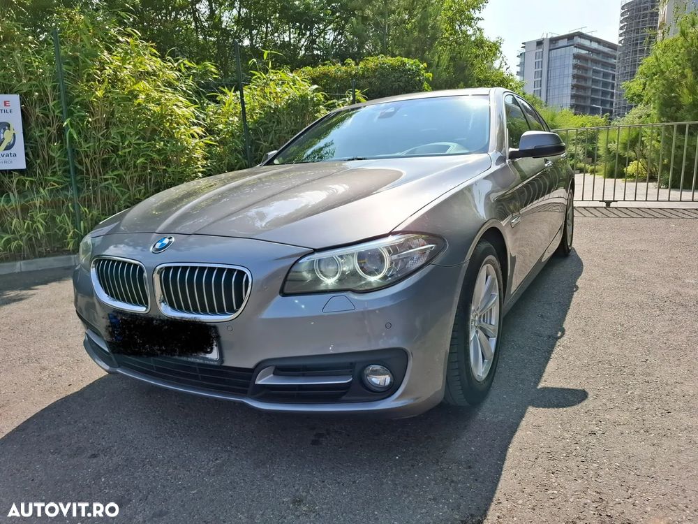 BMW Seria 5 525d xDrive Aut. Luxury Line - 3