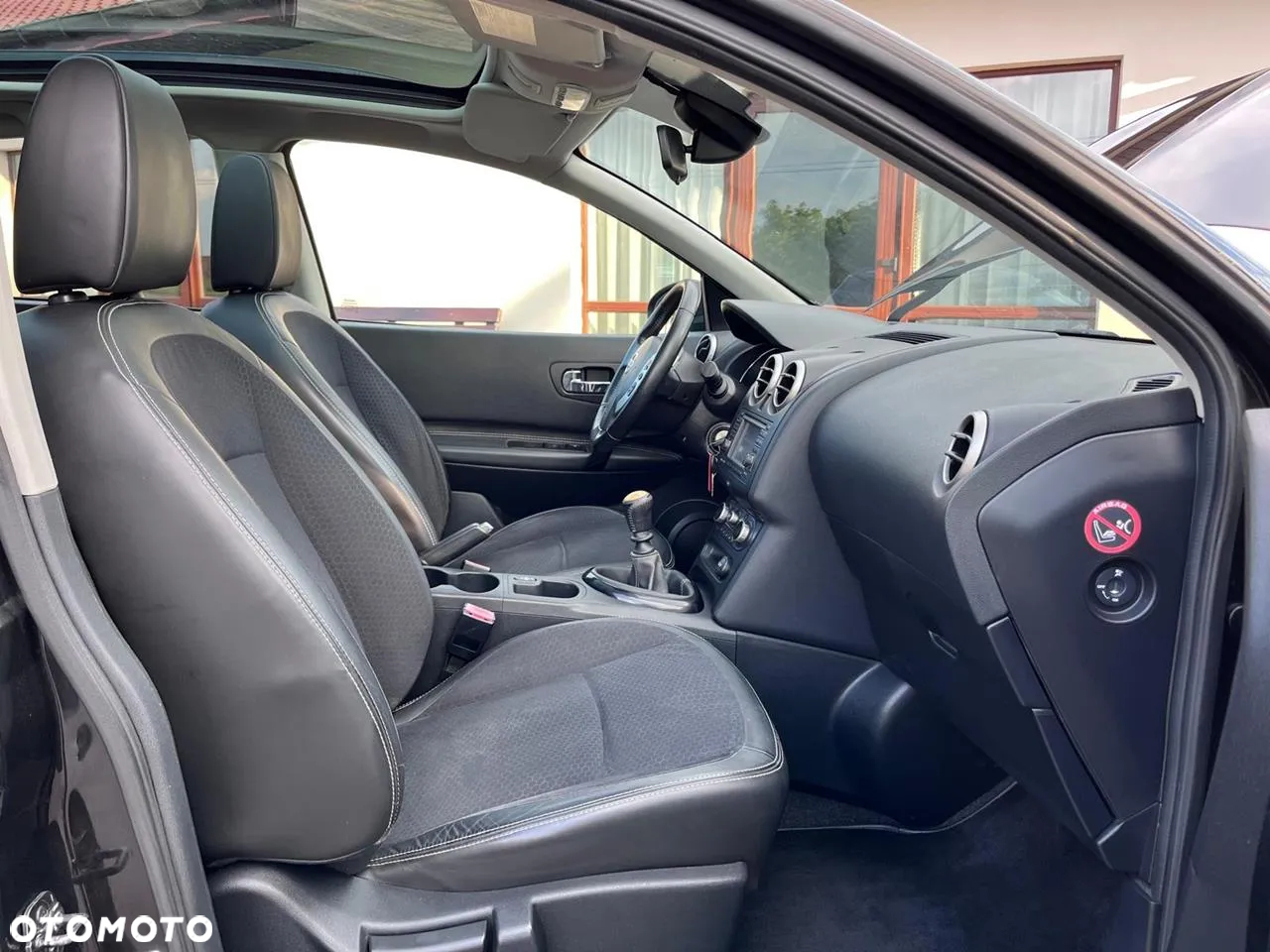 Nissan Qashqai 1.6 dCi DPF tekna - 35