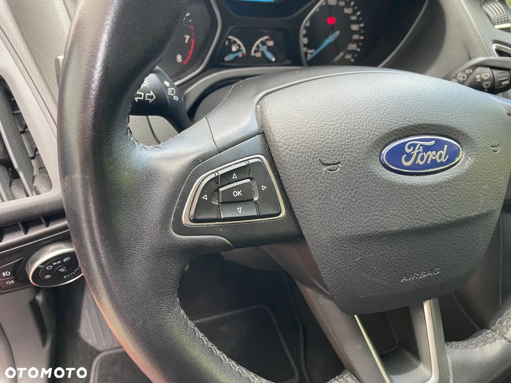 Ford Focus Turnier 1.6 Ti-VCT Champions Edition - 13