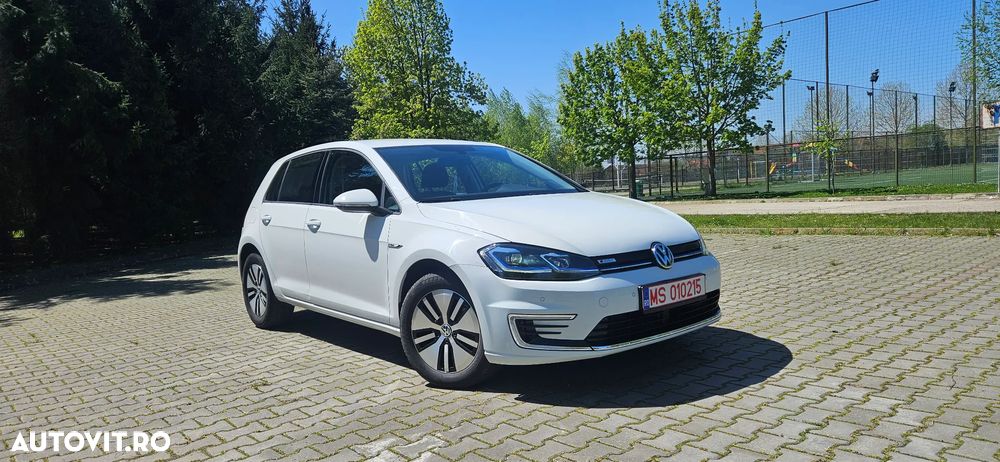 Volkswagen e-Golf - 1