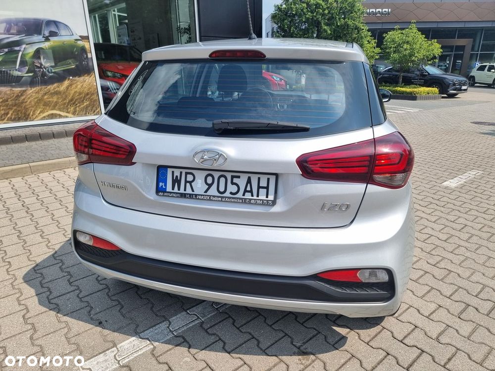 Hyundai i20 1.2 BlueDrive Classic + - 13