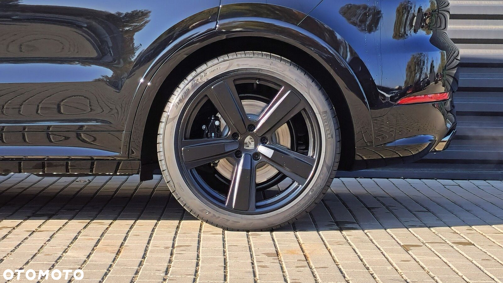Porsche Cayenne - 21