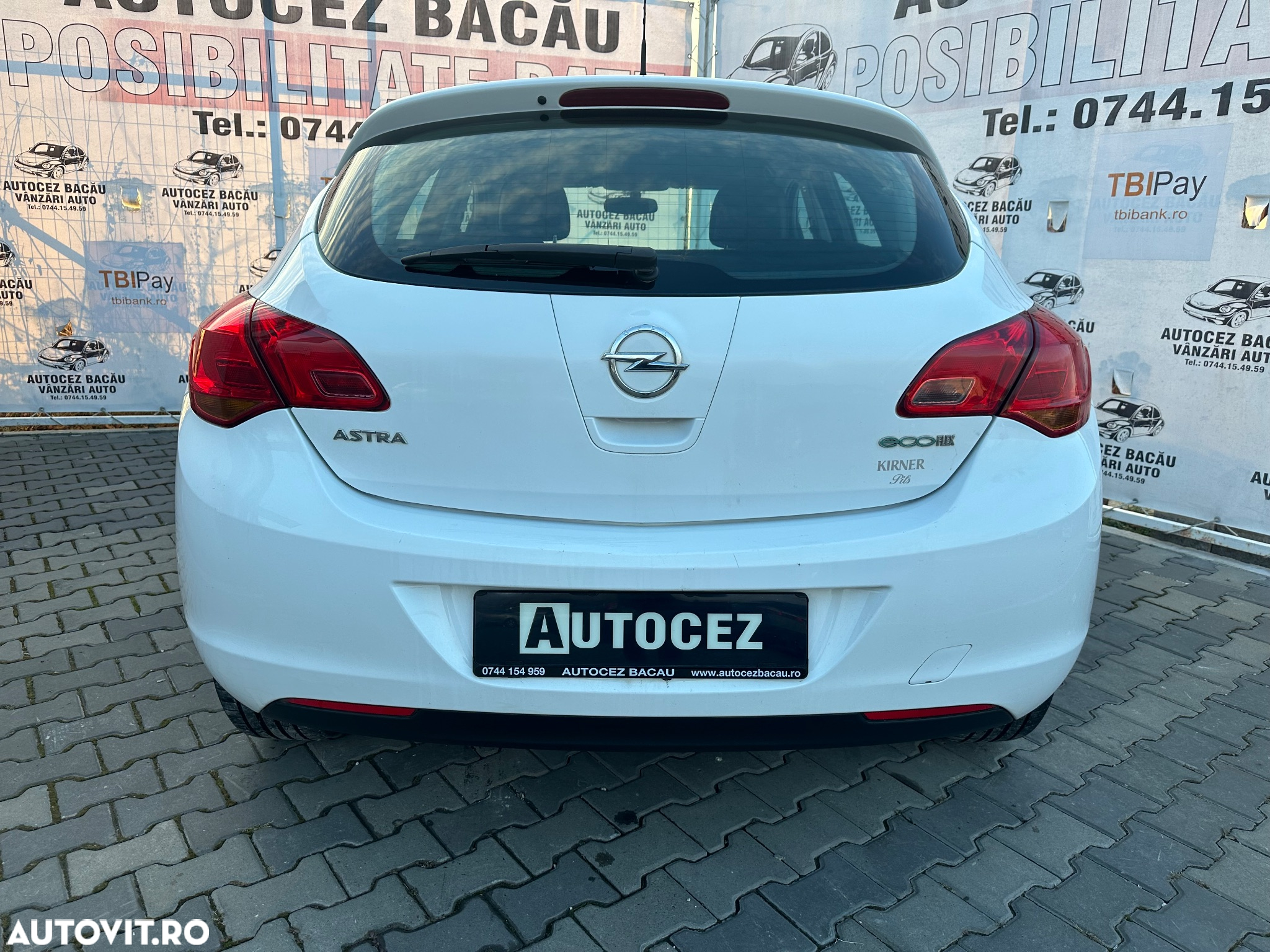 Opel Astra 1.4 ECOFLEX Selection - 5