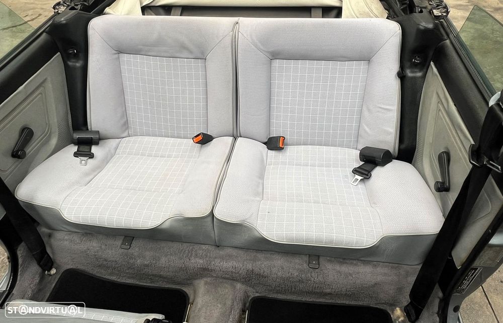VW Golf Cabriolet - 11