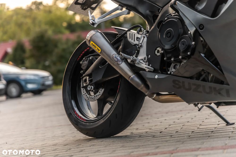 Suzuki GSX-R - 21
