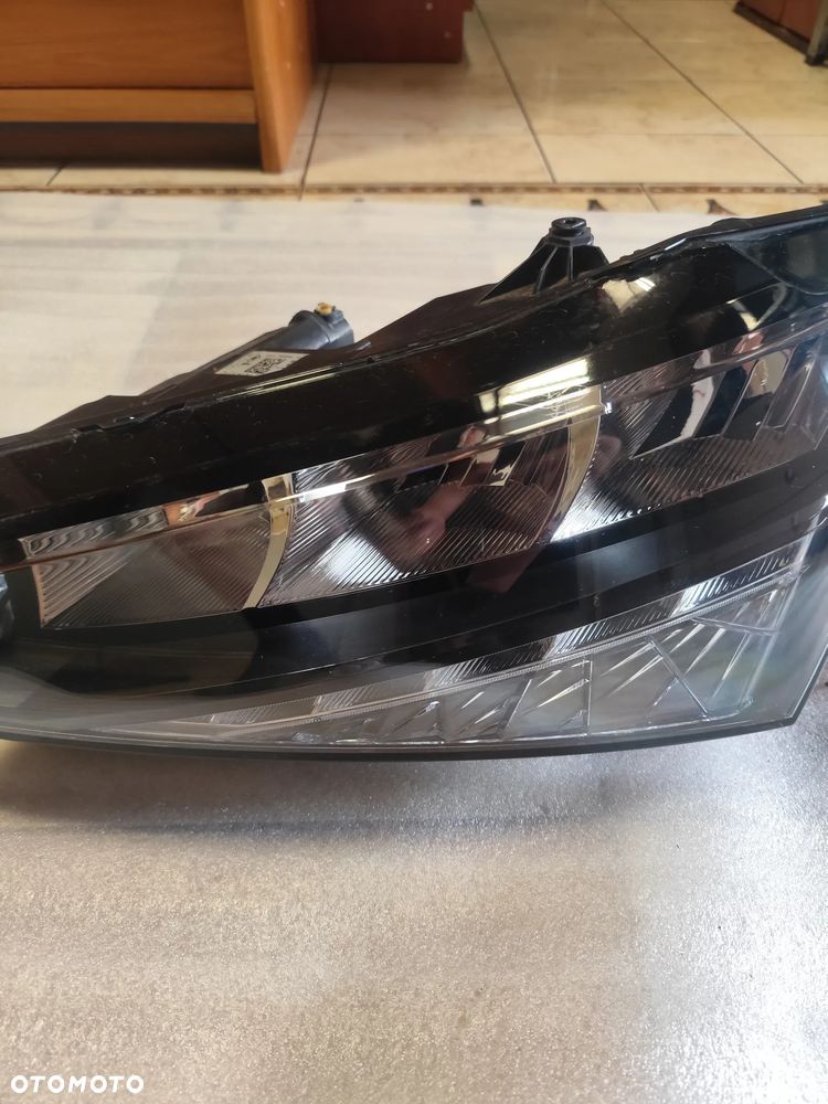 Reflektor Lewy Skoda Scala 2019-2023 10 PINÓW NR ORG 657941015 - 3