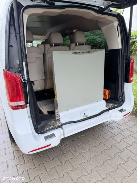 Mercedes-Benz Klasa V 220 d Extralang 9G-TRONIC Avantgarde Edition 2021 - 14