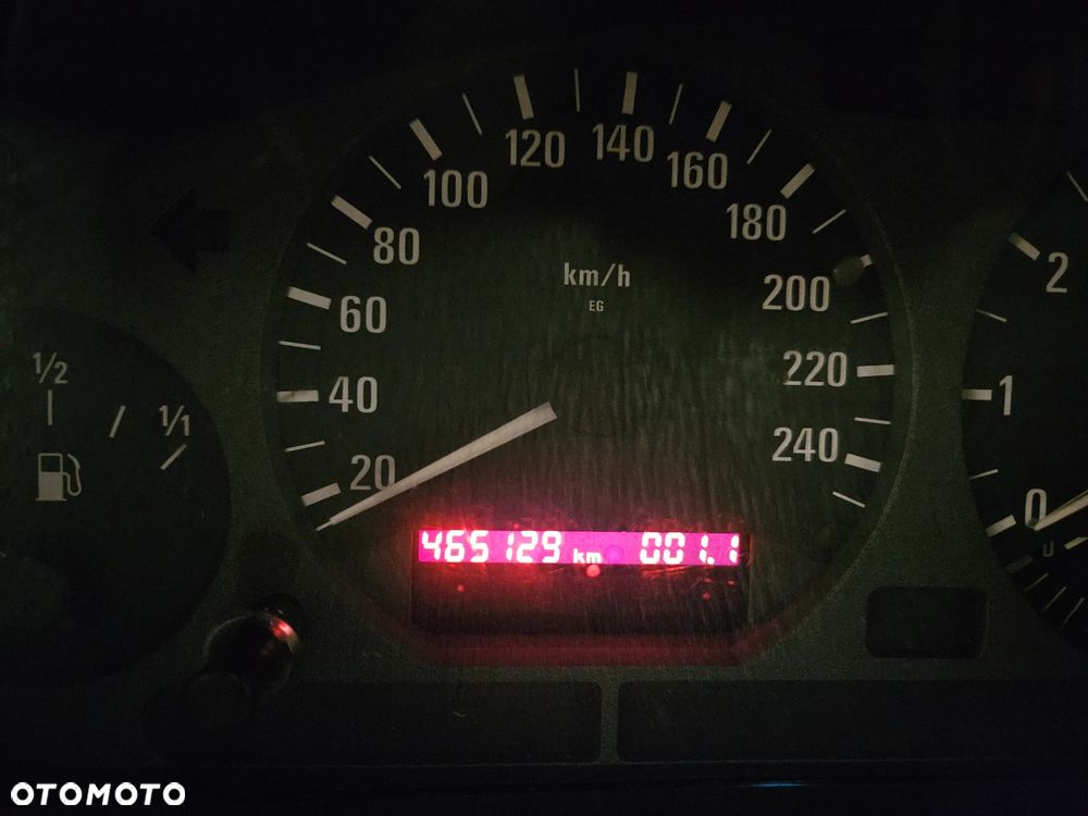 BMW Seria 3 - 10