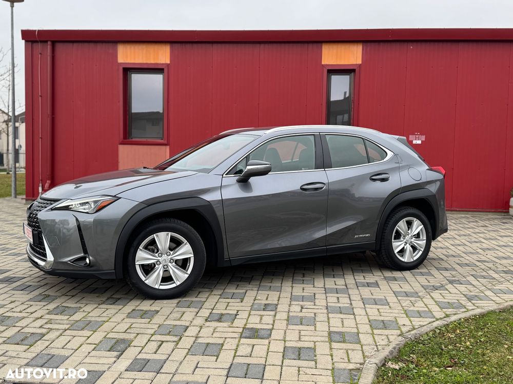 Lexus UX 250h FWD Business - 9