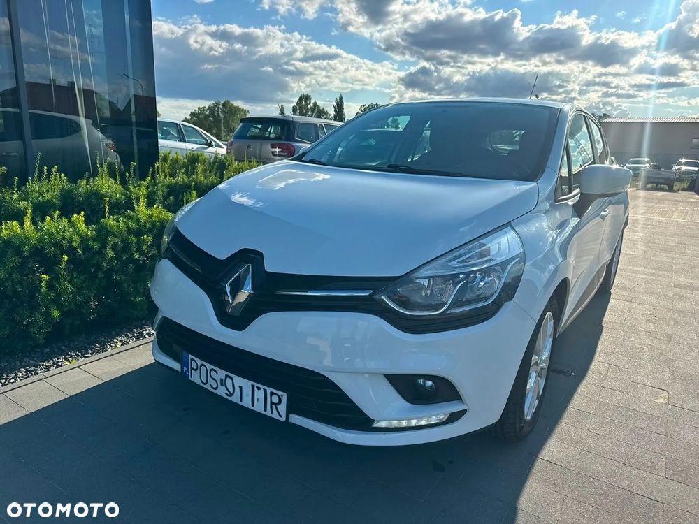 Renault Clio - 8