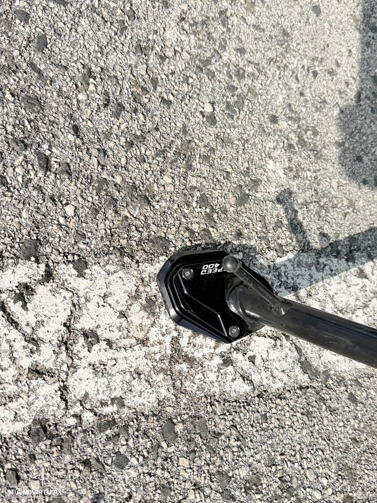 Triumph Speed Twin 400 - 13