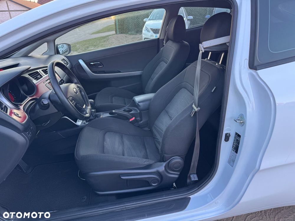 Kia ProCeed 1.6 GDI Edition 7 - 12