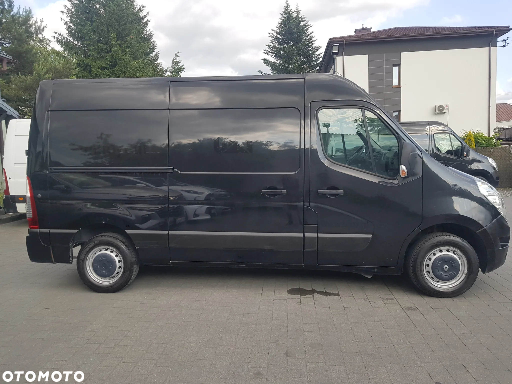 Renault Master 2.3dCi  L2H2 3.5t Pack Clim 4d - 5