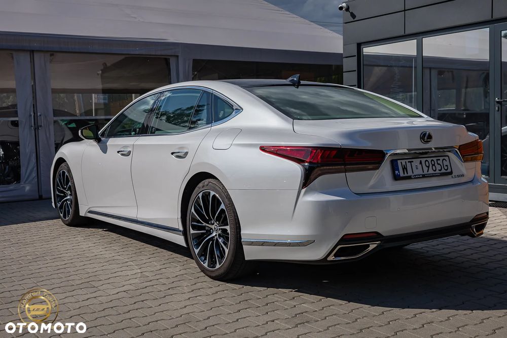 Lexus LS - 5