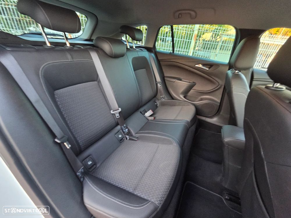 Opel Astra Sports Tourer 1.6 CDTI Innovation S/S - 14