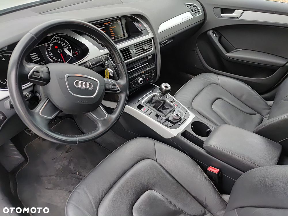 Audi A4 Avant 2.0 TDI - 10