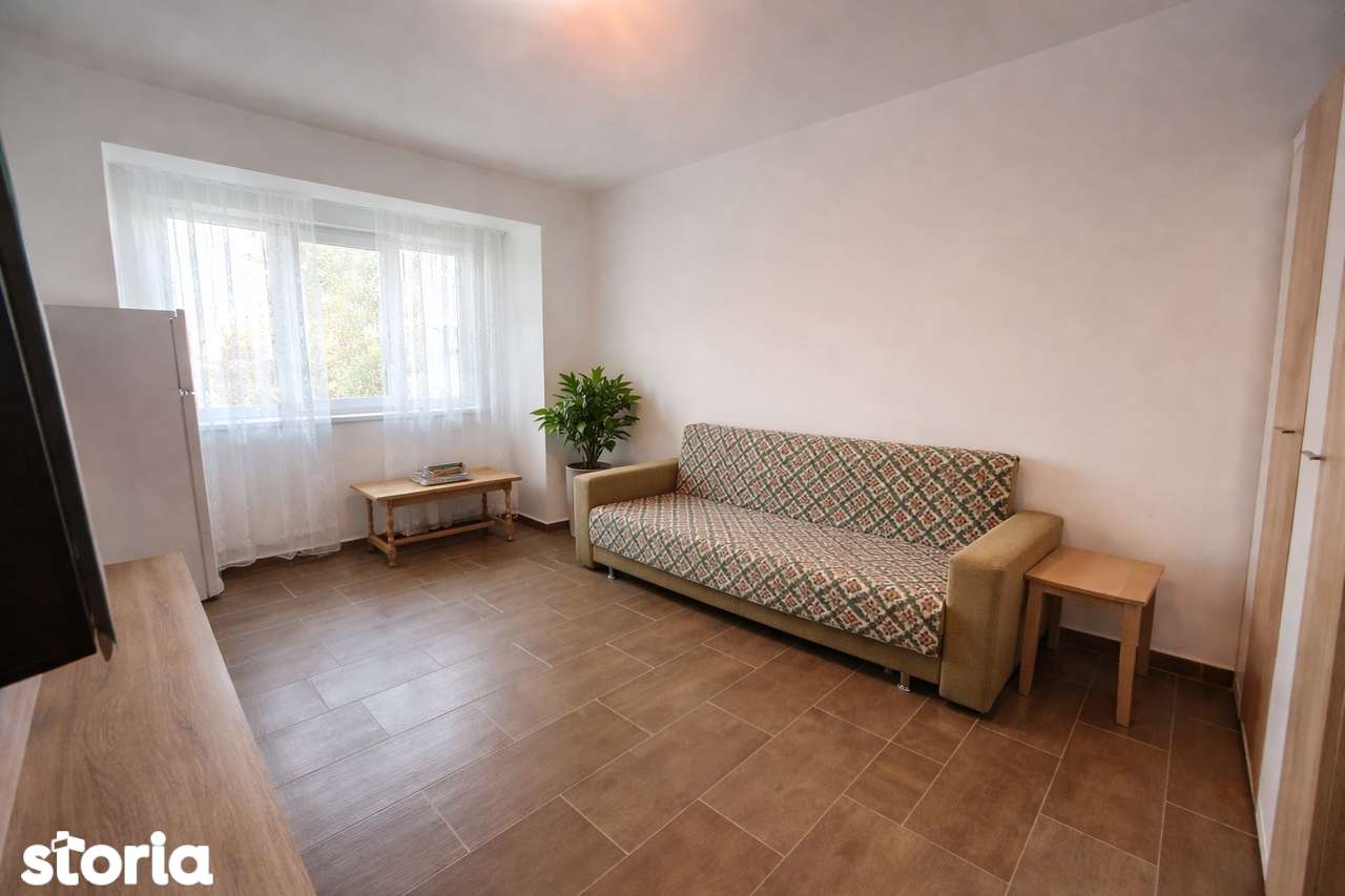 Mircea cel Bătrân -Gh. Lazăr -1 cameră-Mobilat,250 Euro Negociabil - Imagine principală: 2/8