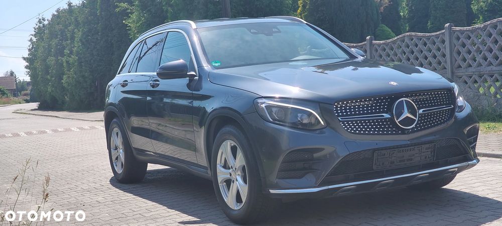 Mercedes-Benz GLC 250 d 4Matic 9G-TRONIC AMG Line - 2