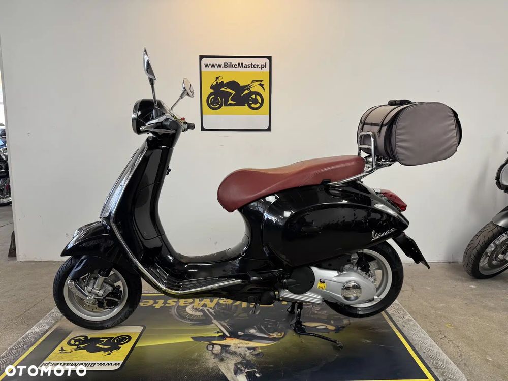 Vespa Primavera - 2