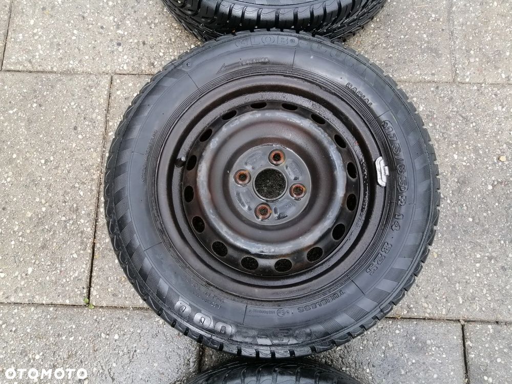 Toyota Yaris II komplet felg stalowych 4x100 ET39 z oponami zima 175/65 R14 - 4