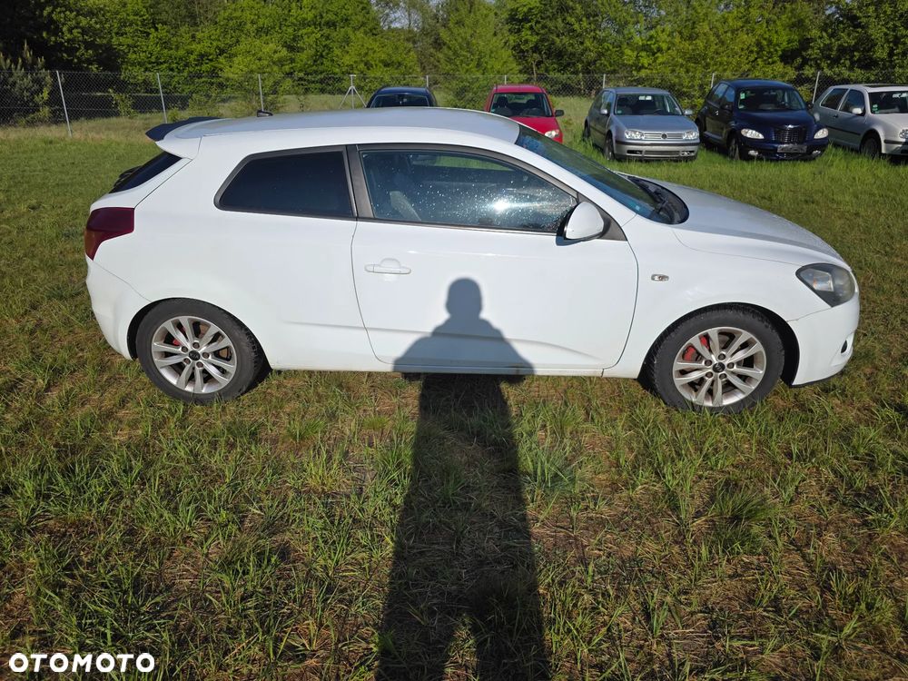Kia ProCeed 2.0 CRDi Mind - 7
