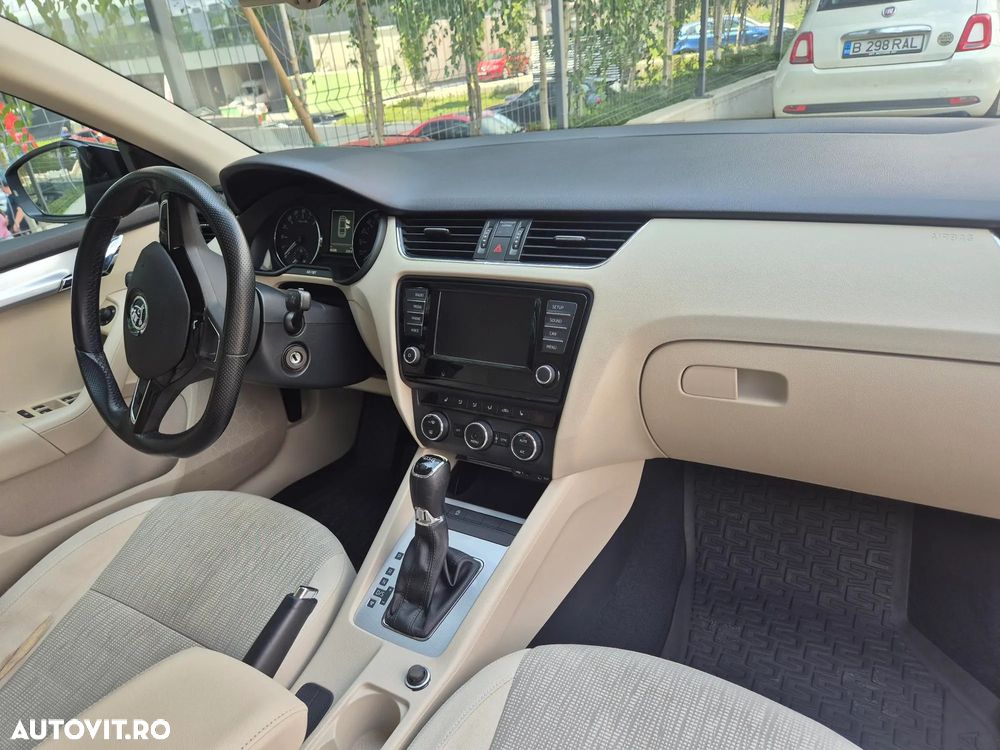 Skoda Octavia - 11