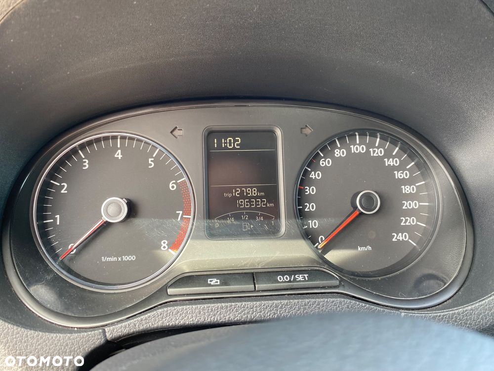 Volkswagen Polo - 10
