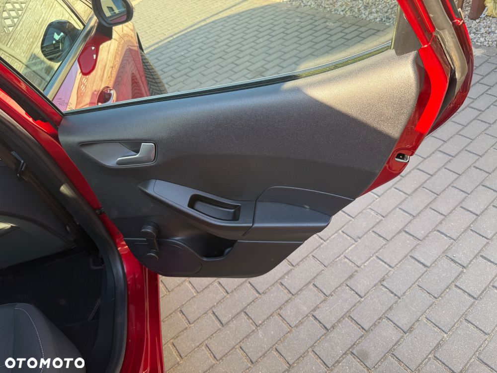 Ford Fiesta 1.1 SYNC Edition - 18
