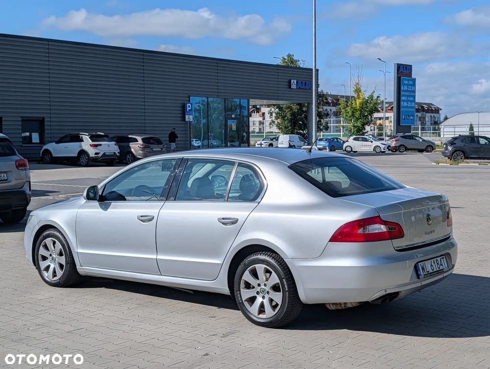 Skoda Superb 1.8 TSI DSG Ambition - 12