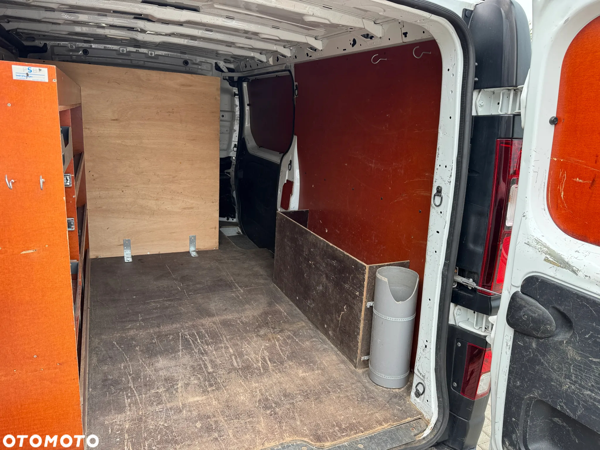 Opel VIVARO - 24