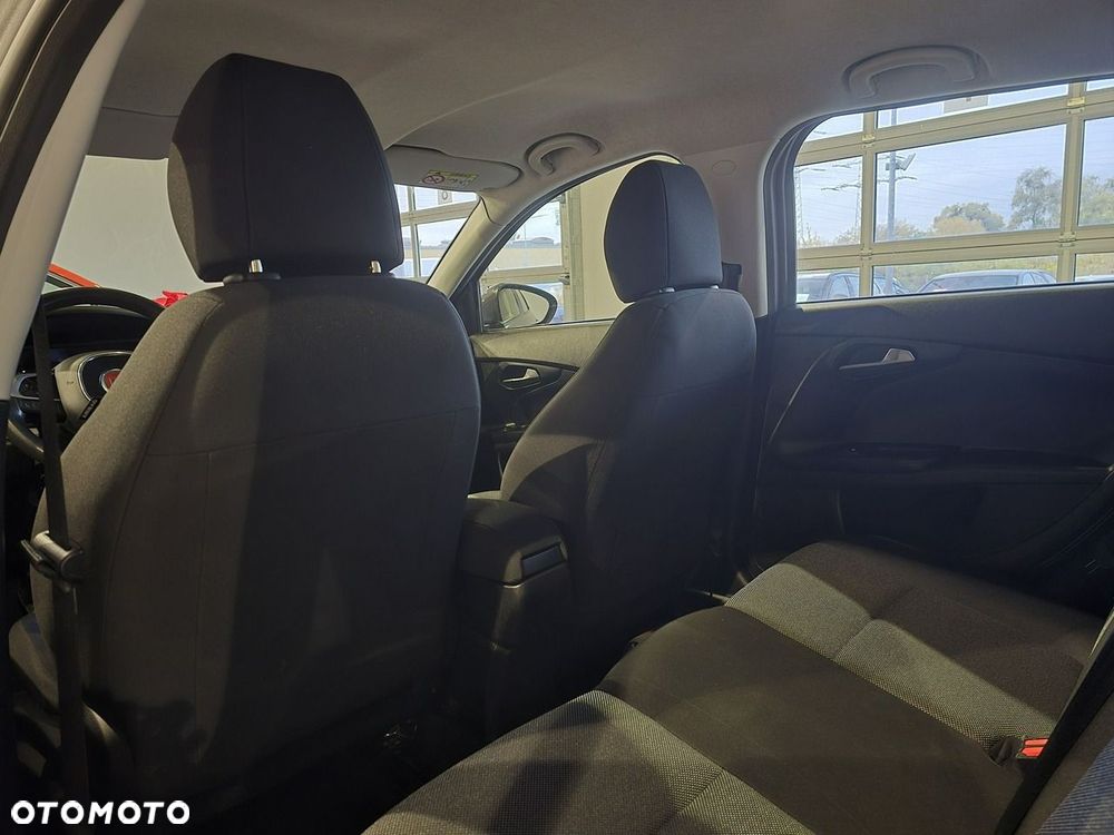 Fiat Tipo 1.4 T-Jet 16v Pop - 24