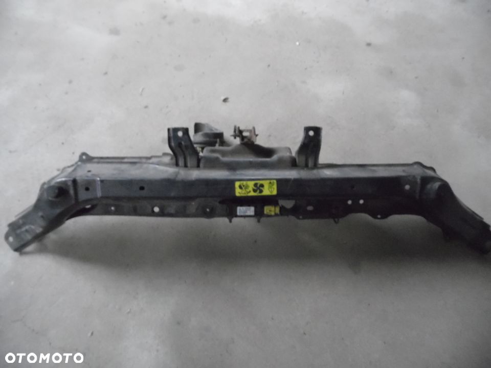 Citroen c4 pas przedni