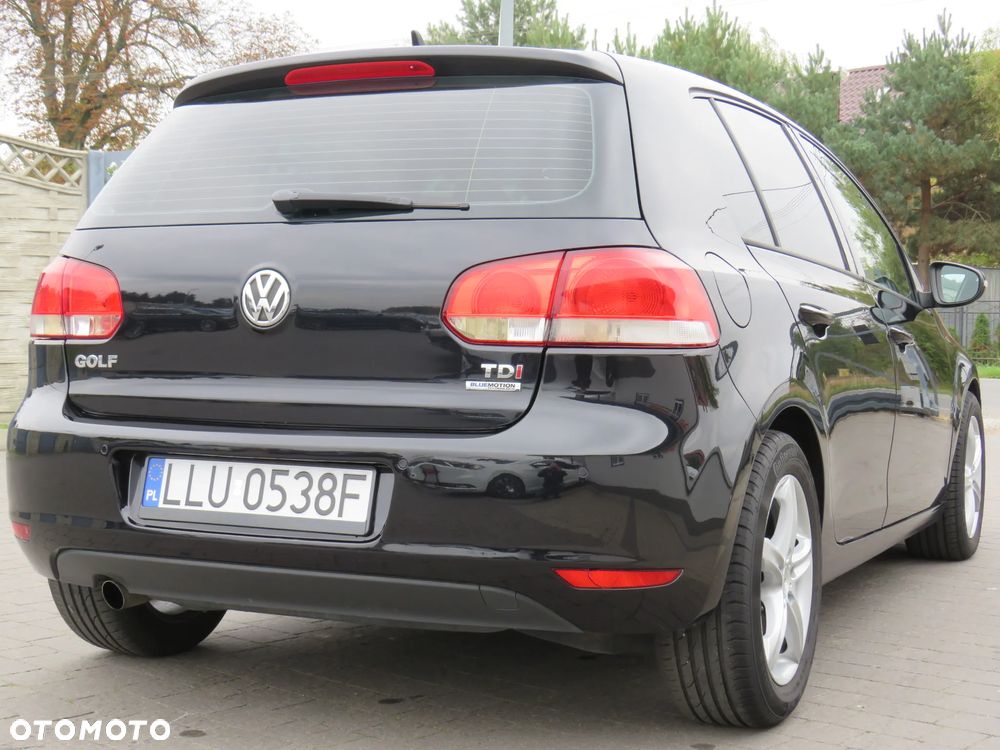 Volkswagen Golf 1.6 TDI BlueMotion Technology Trendline - 16