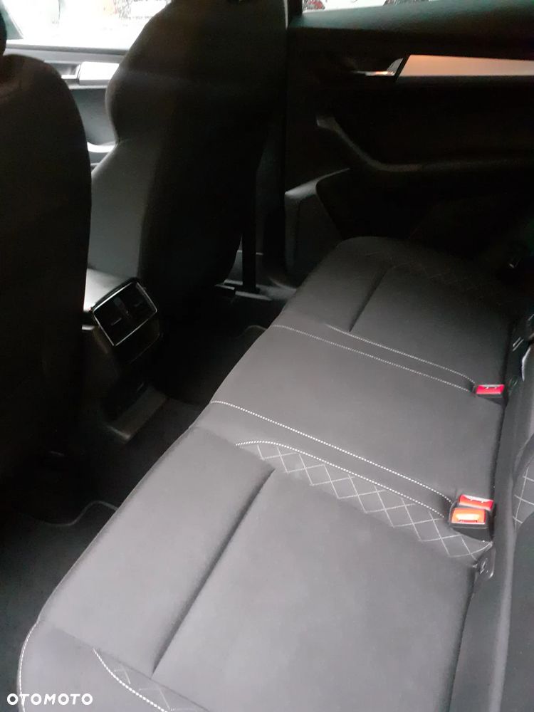 Skoda Karoq 2.0 TDI SCR 4x2 Ambition DSG - 15