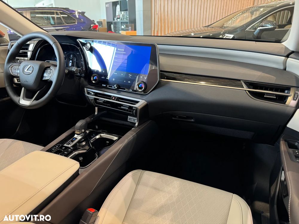 Lexus Seria RX 450h+ E-Four PHEV Executive - 23